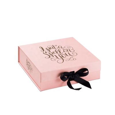 O livro de empacotamento dobrável da caixa do cartão 1000g rígido cor-de-rosa luxuoso deu forma