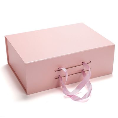 Estilos múltiplos coloridos de 2.5mm Grey Cardboard Gift Packing Boxes