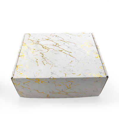 Cores dobráveis do vestuário 157gsm Art Paper Gift Packing Boxes PMS