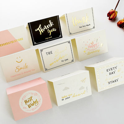 O cartão do convite do papel de embalagem do casamento 350gsm do aniversário com envolve