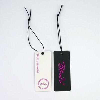 A forma dobrou a roupa densamente Hang Tag Debossing personalizado 2mm