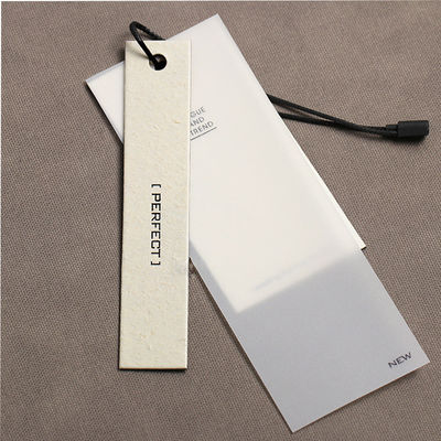 A camisa Whiteboard do vestuário T personalizou Hang Tag Bronze Printing