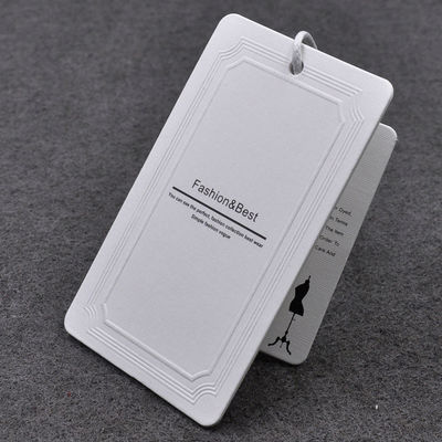 As sapatas 350gsm dos sacos revestiram Hang Tag Black White Print feito sob encomenda de papel
