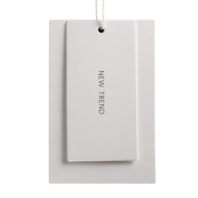 Logotipo de papel frente e verso branco do cliente de Matte Varnishing Garment Swing Tags