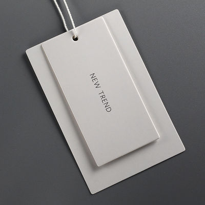 Logotipo de papel frente e verso branco do cliente de Matte Varnishing Garment Swing Tags